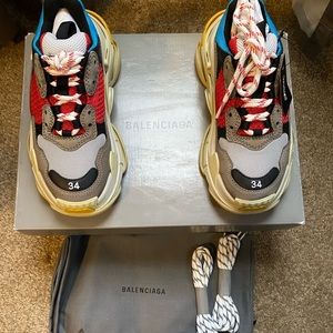 Balenciaga Triple S